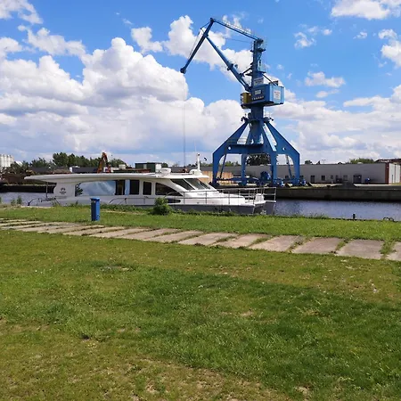 Campinghotel Boot&bike Hansestadt